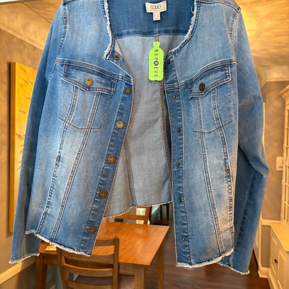 NWT LOGO by Lori Goldstein Denim Jacket Lea Fray Hem Blue Jean Western Jacket.10 - Picture 7 of 10